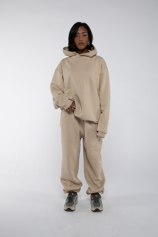 Cuffed Drawstring Joggers (Vanilla)