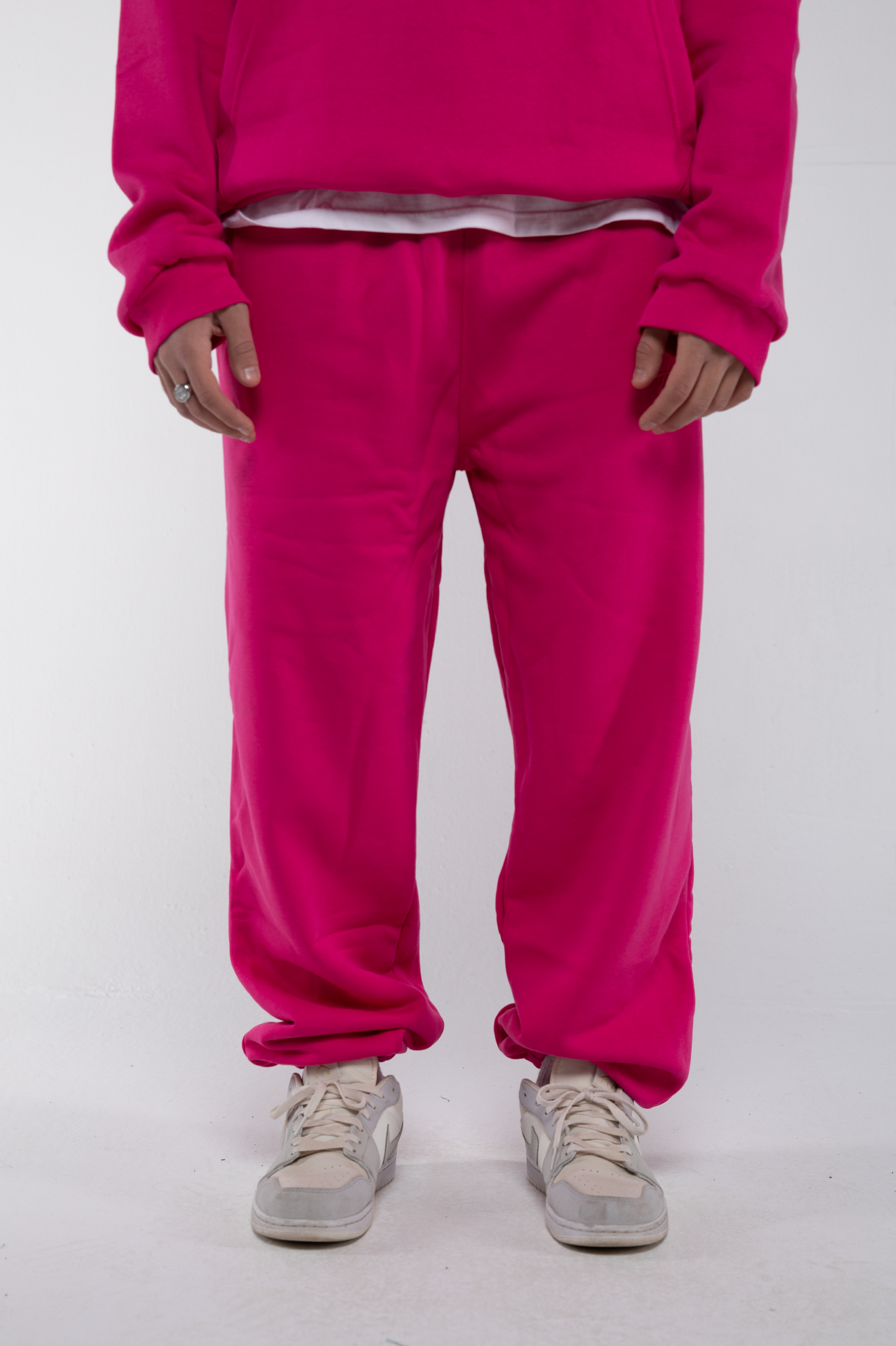 Cuffed Drawstring Joggers (Barbie)