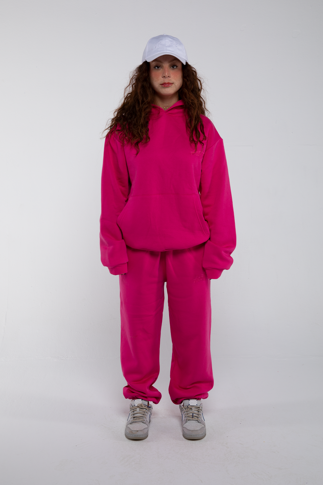 Cuffed Drawstring Joggers (Barbie)