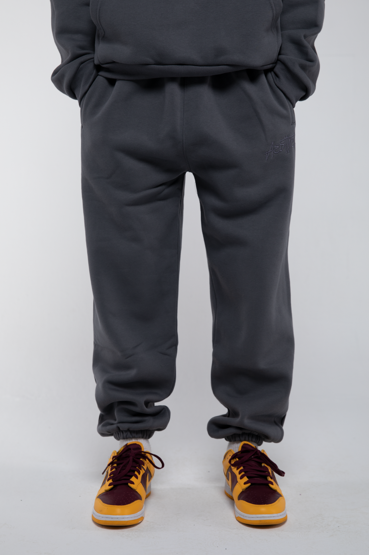 Cuffed Drawstring Joggers (Stone)