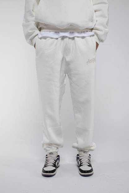 Cuffed Joggers (Powder)